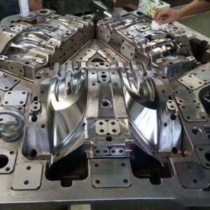 injection mold water way layout